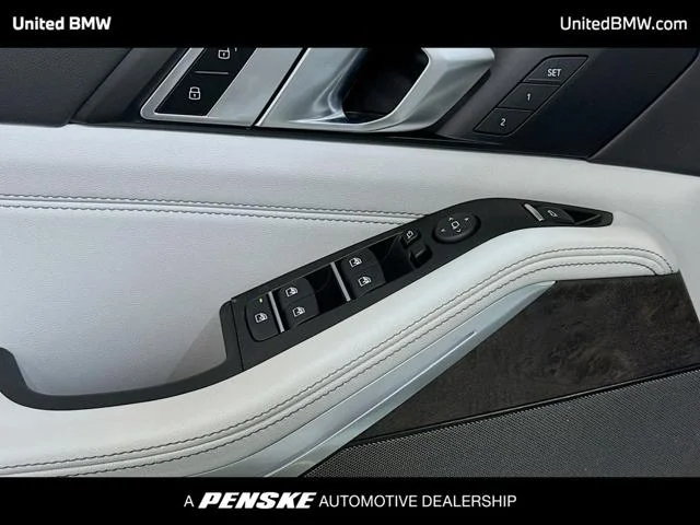 New 2026 Alpine White BMW X5 40i image 3