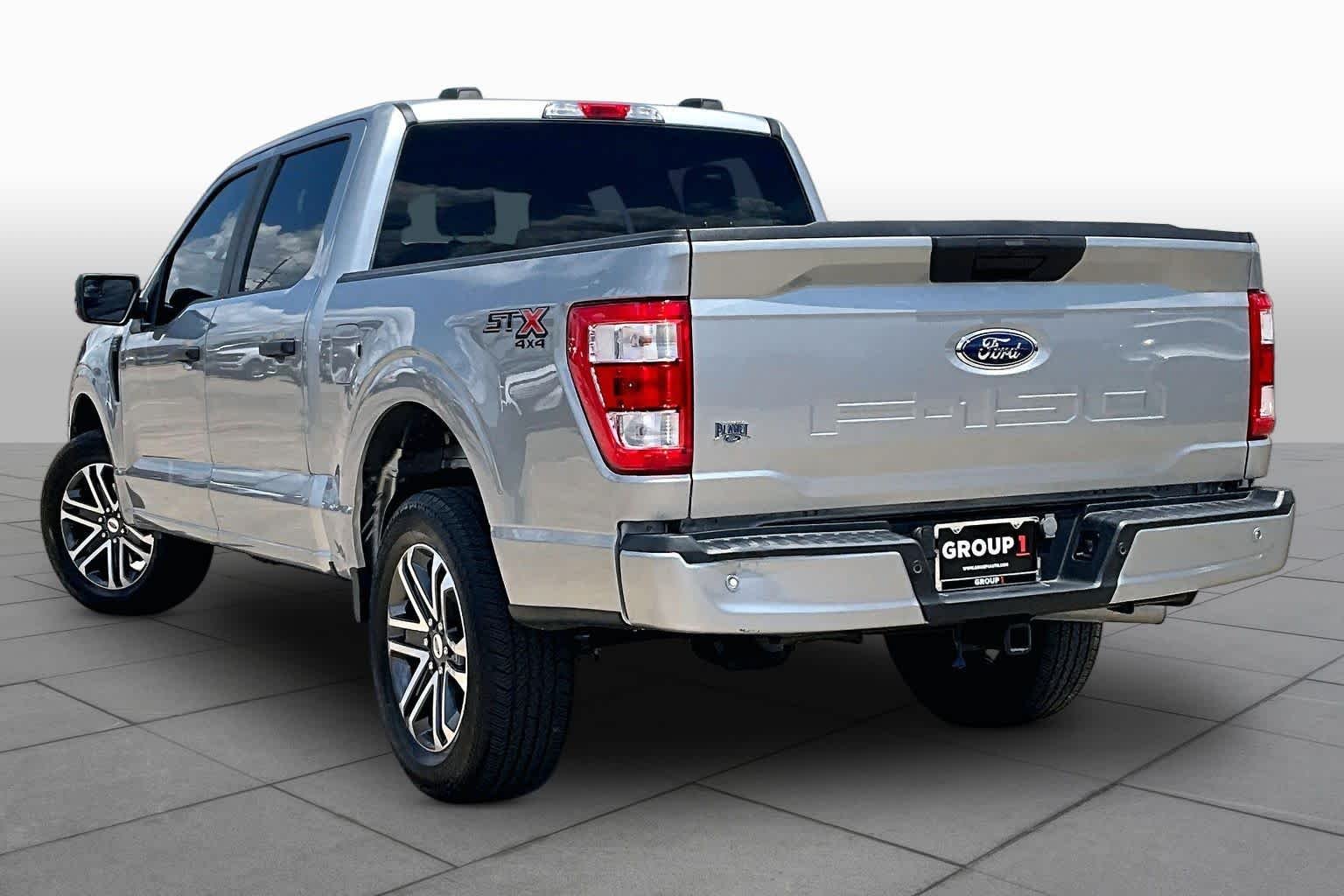 Used 2023 Iconic Silver Ford XL image 12
