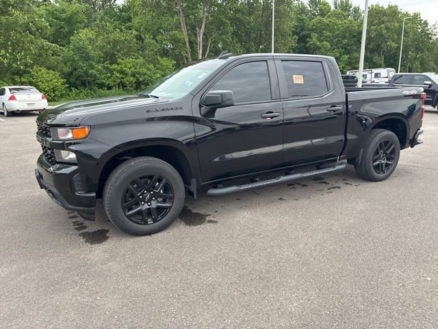 Used 2021 Chevrolet Silverado 1500 Custom with VIN 1GCPYBEK4MZ365697 for sale in Kansas City