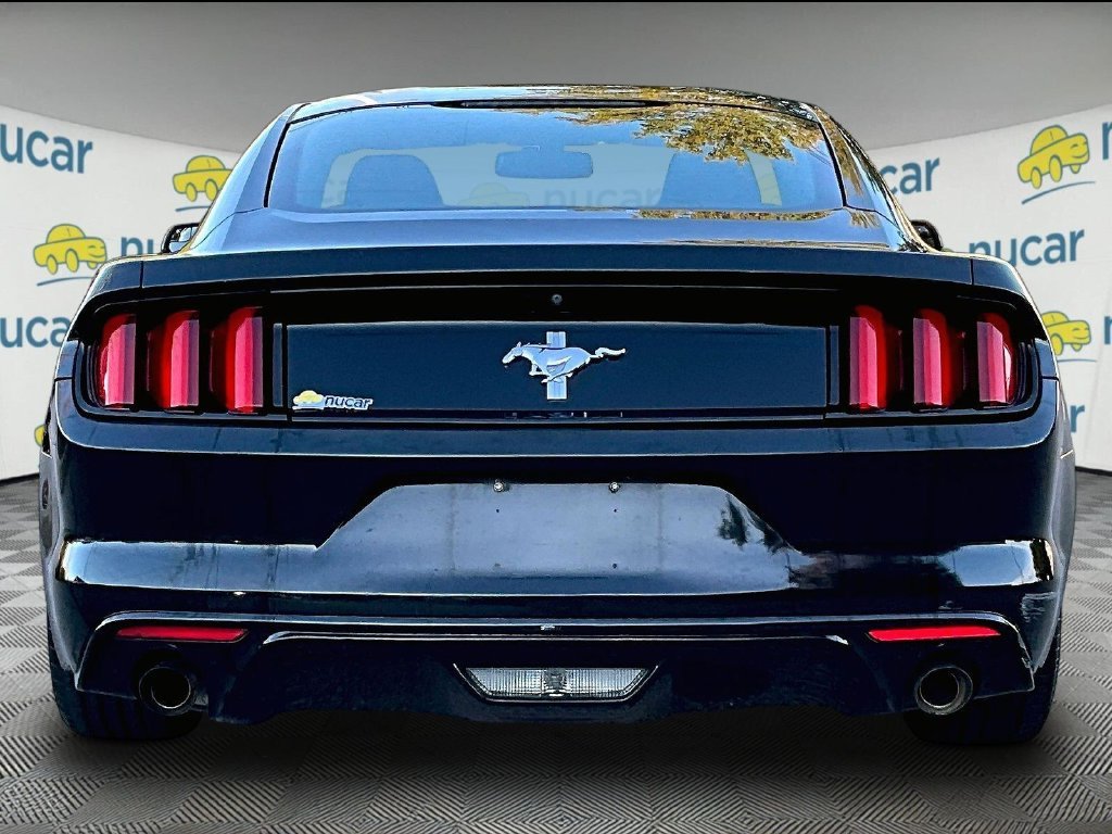 Used 2015 Black Ford V6 image 5