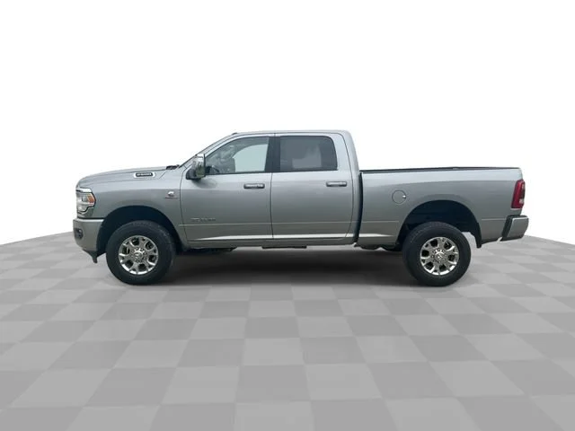 Used 2024 Silver Ram Laramie image 6