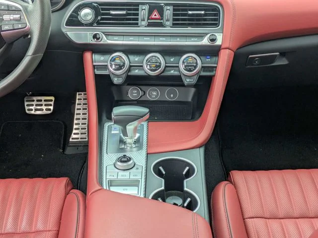 Used 2023 White Genesis 2.0T image 18