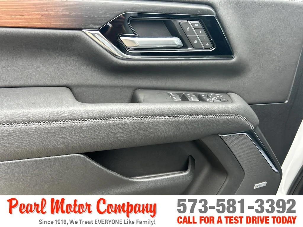 2026 GMC Yukon Denali - Photo 9