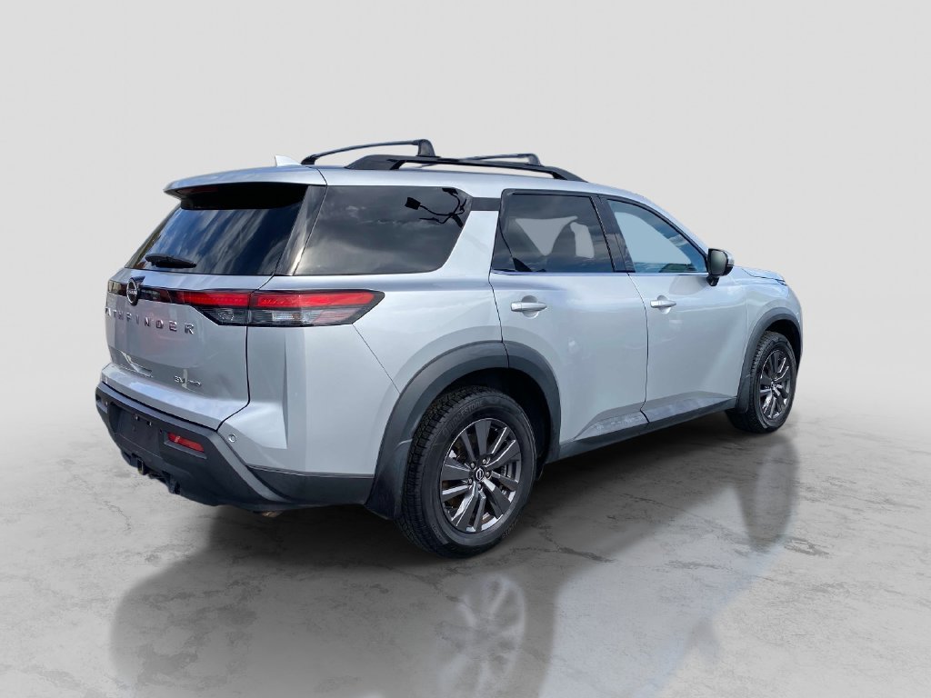 Used 2022 Silver Nissan SV image 8