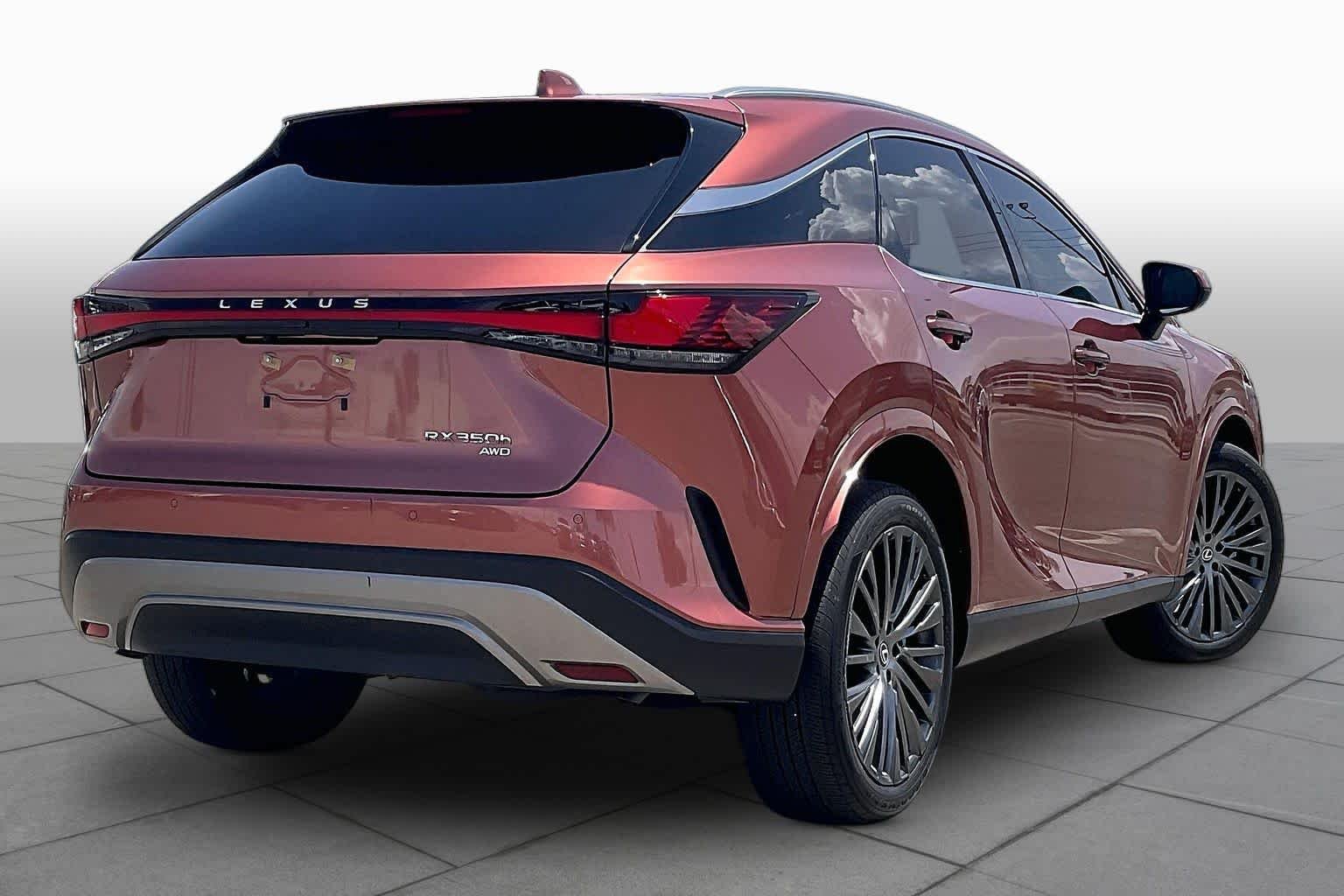 Used 2023 Copper Crest Lexus Luxury image 12