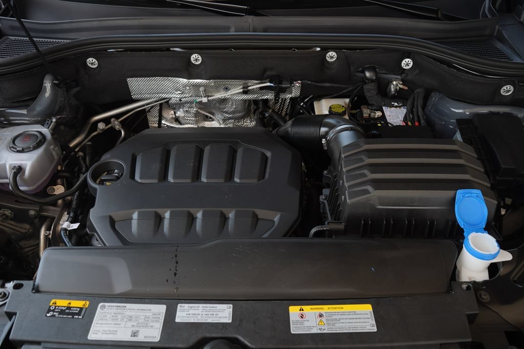 New 2026 Pure Gray Volkswagen SE w/Technology image 15