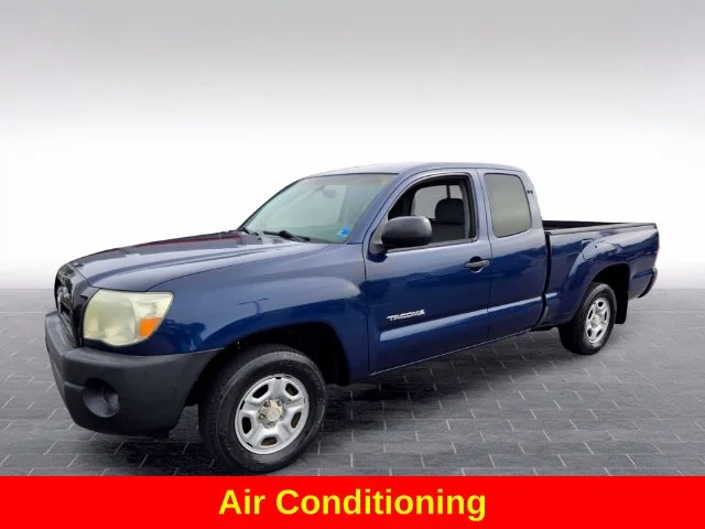 Used 2007 Blue Toyota  image 4