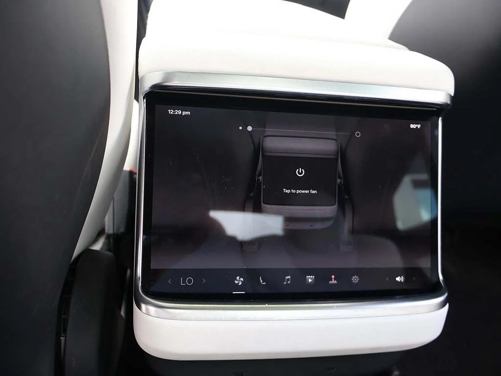 Used 2023 White Tesla Standard Range image 54