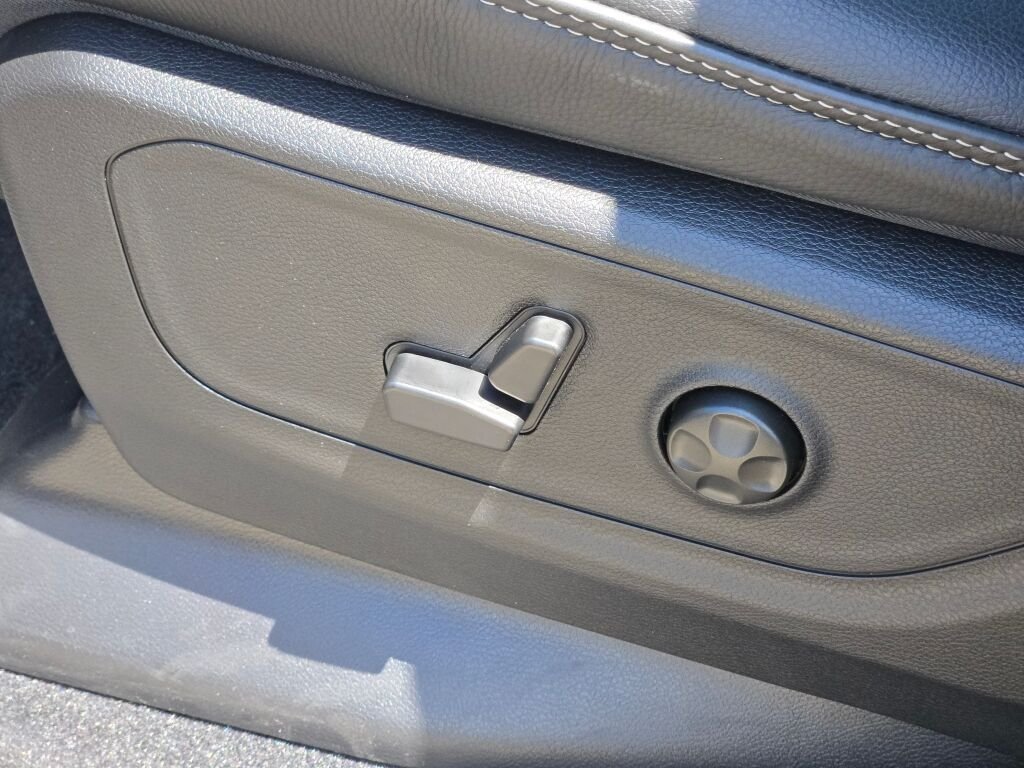 New 2026 Forged Blue Metallic Exterior Paint RAM RHO image 25