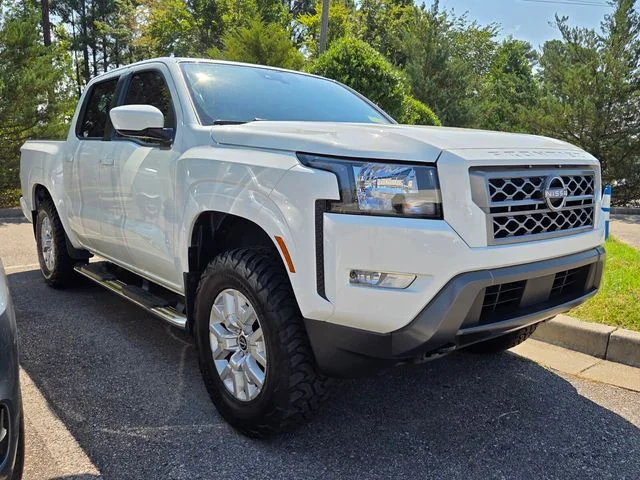 Used 2023 White Nissan SV image 6