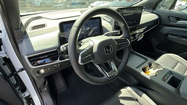 New 2026 Frostline White Pearl Honda AWD Touring image 31