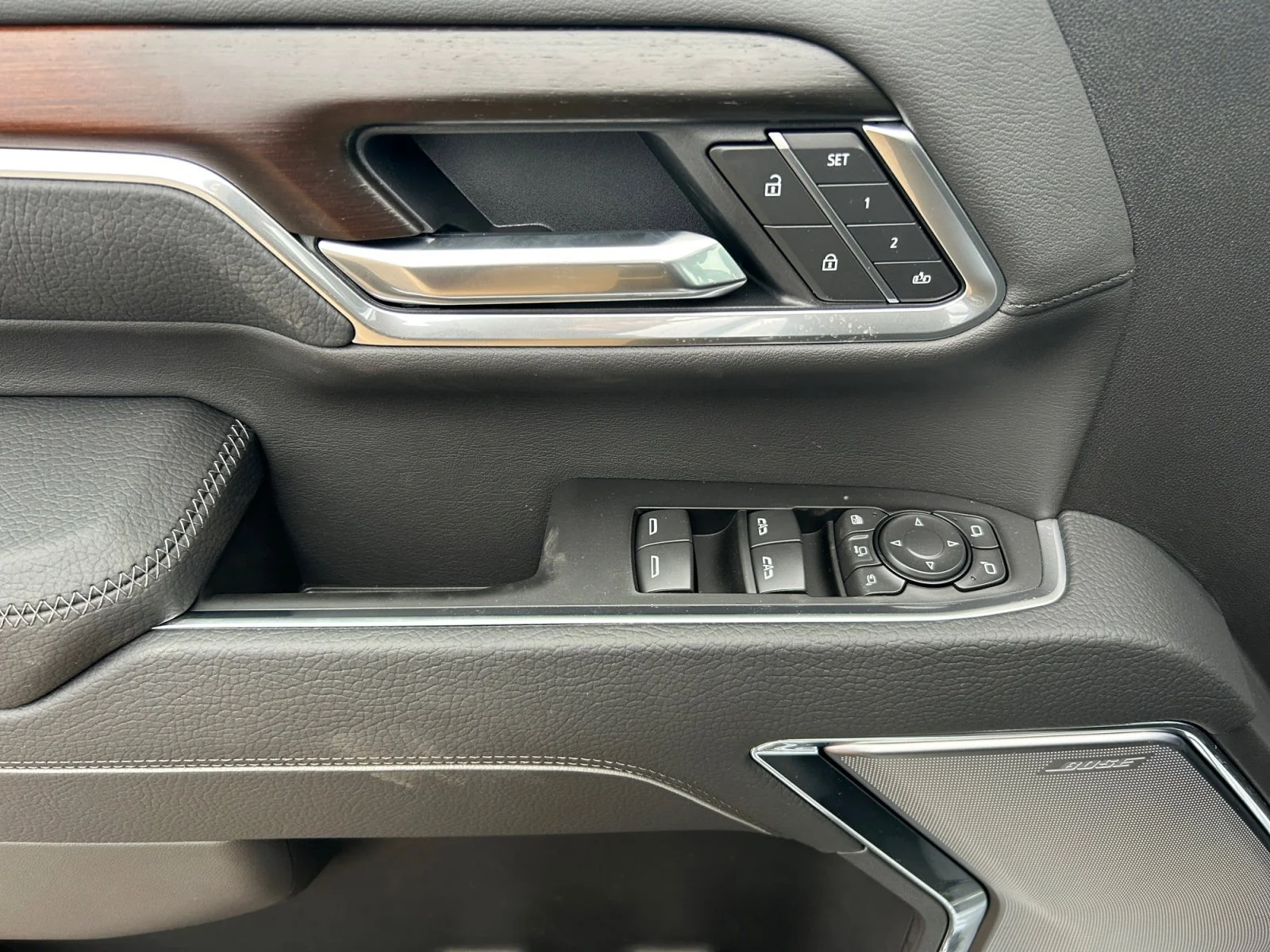 New 2026 Glacier White Tricoat GMC Denali image 17
