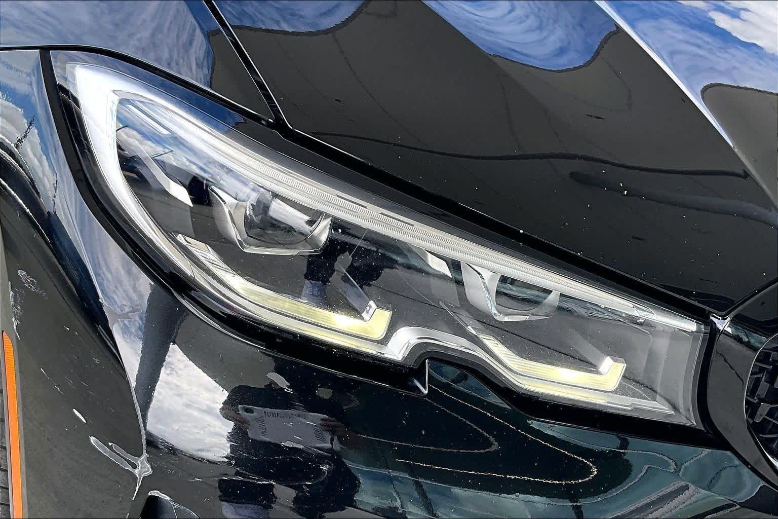 Used 2019 Jet Black BMW 330i image 24