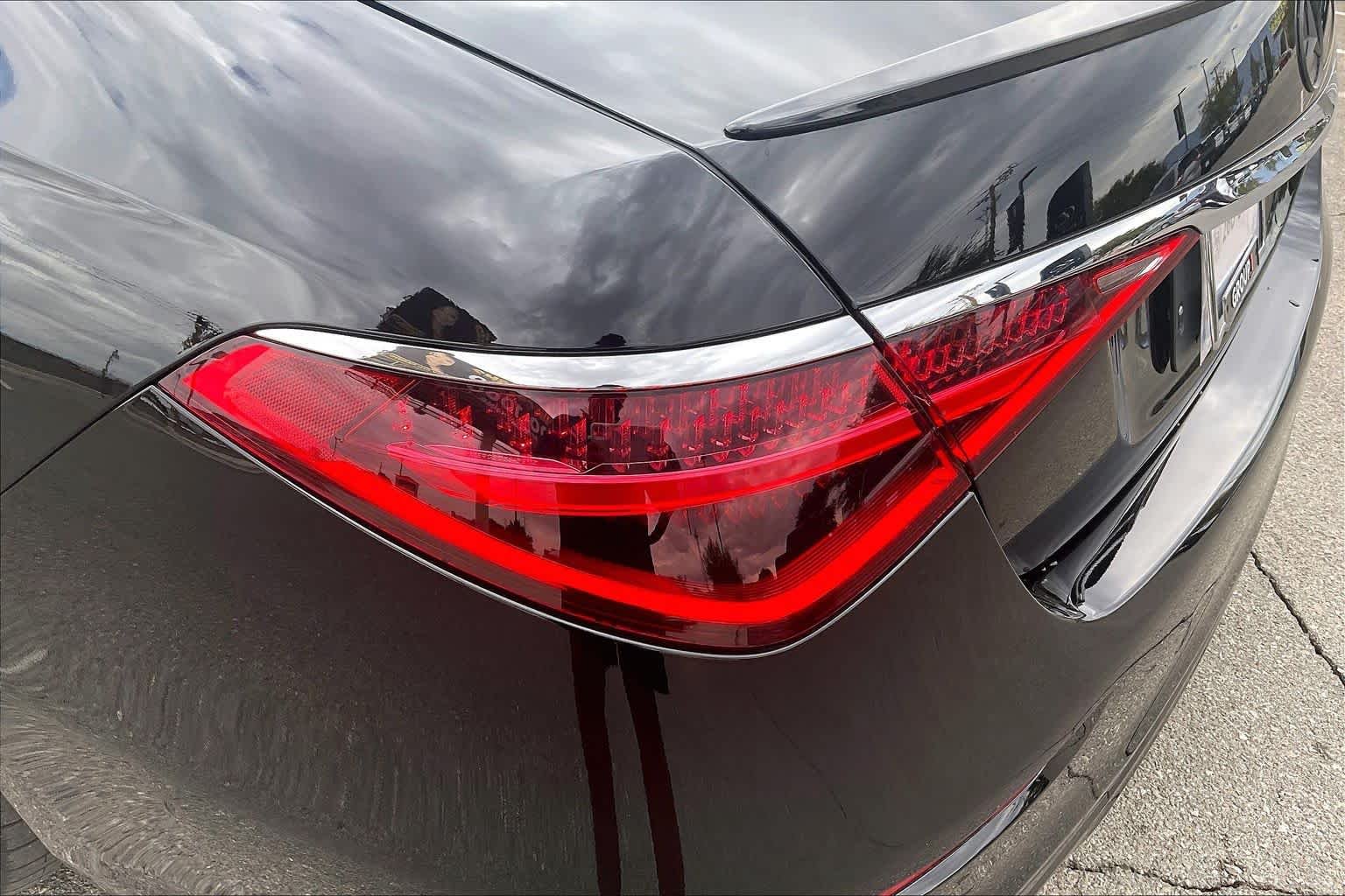 Used 2023 Obsidian Black Mercedes-Benz S 580 image 27