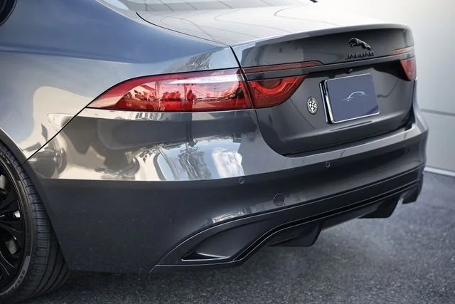 New 2024 Gray Jaguar R-Dynamic SE image 9