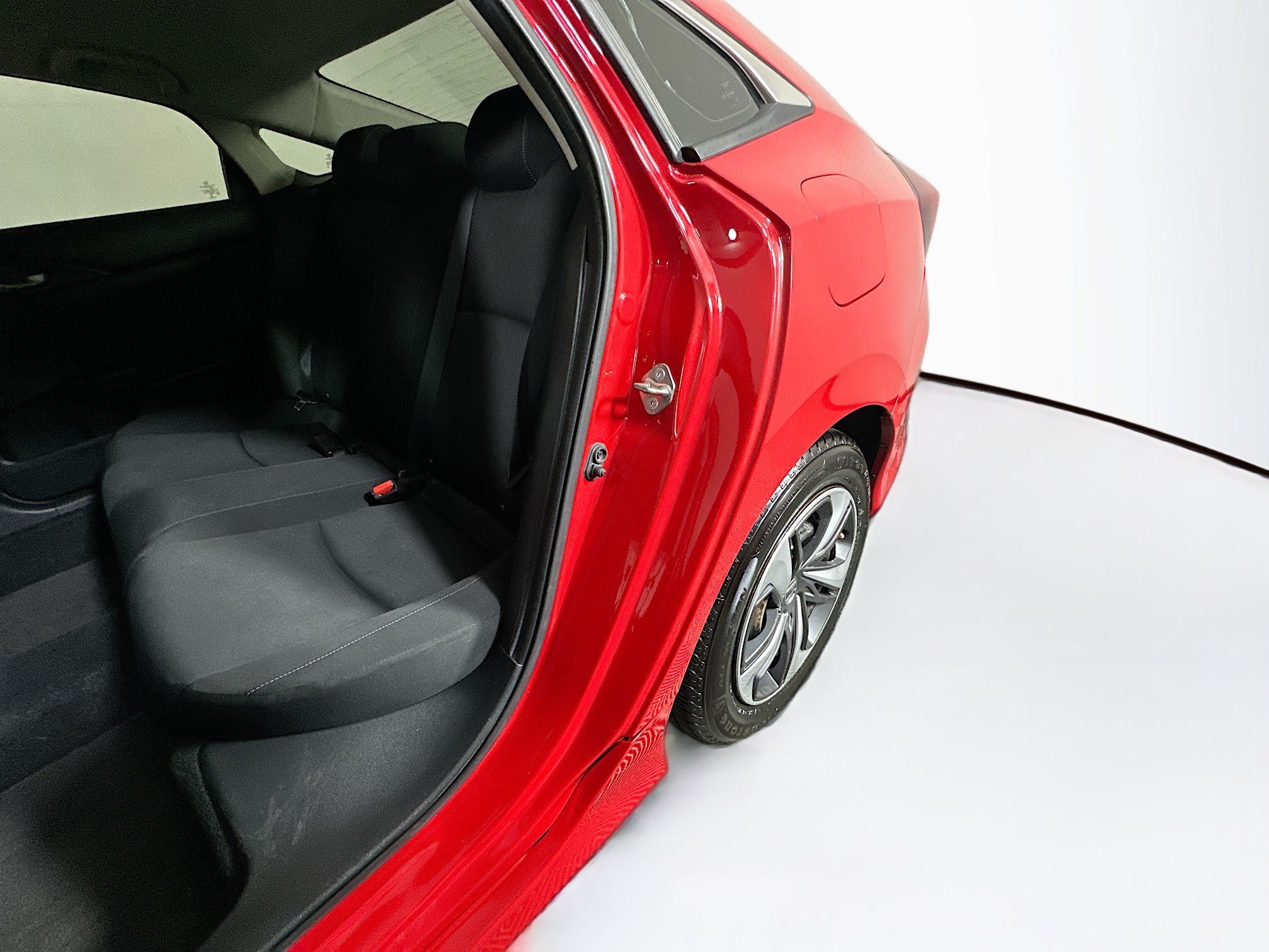 Used 2019 Red Honda LX image 25