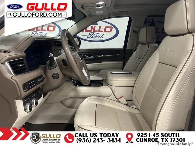 Used 2022 White Frost Tri-Coat GMC Denali image 30