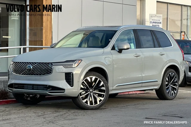 2026 Volvo XC90 plug-in hybrid T8 Ultra 7-Seater