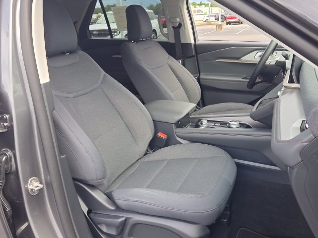 New 2026 Carbonized Gray Metallic Ford Active image 18