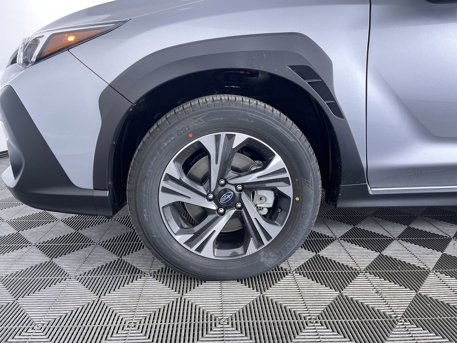 Used 2026 Ice Silver Metallic Subaru Premium image 25