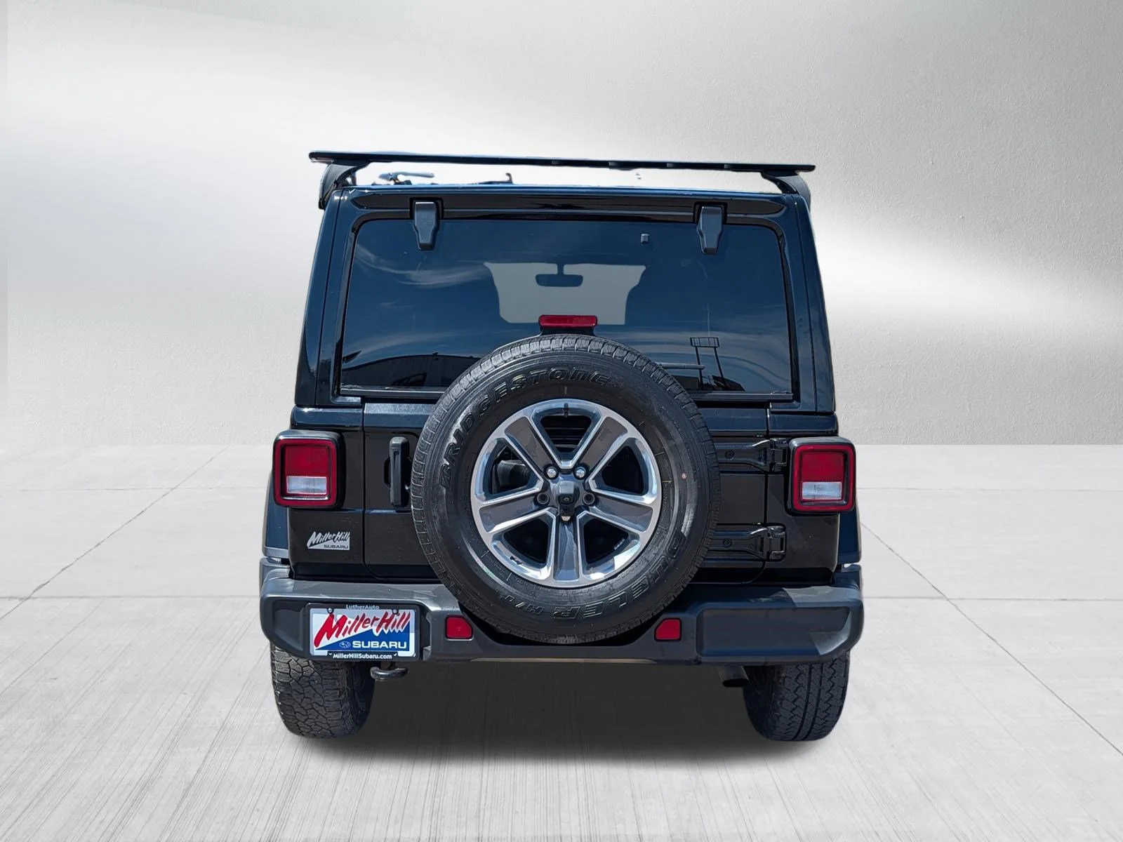 Used 2021 Black Clearcoat Jeep Unlimited Sahara image 6