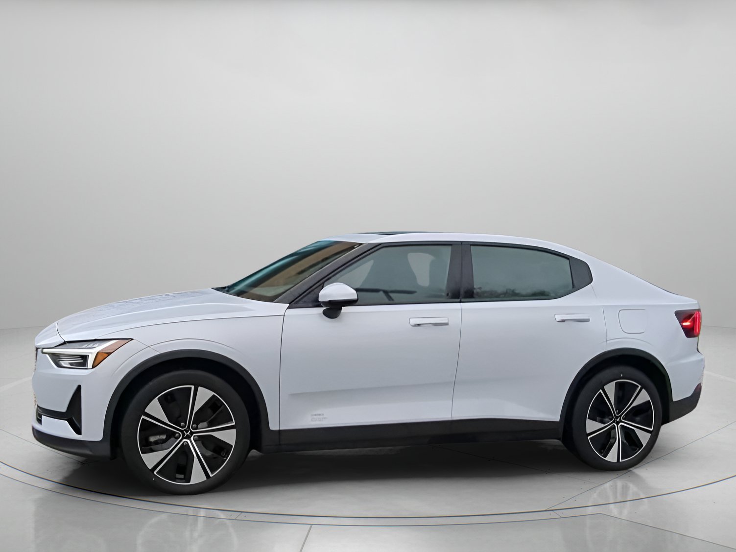 Used 2023 Magnesium Metallic Polestar Long Range Dual Motor image 14