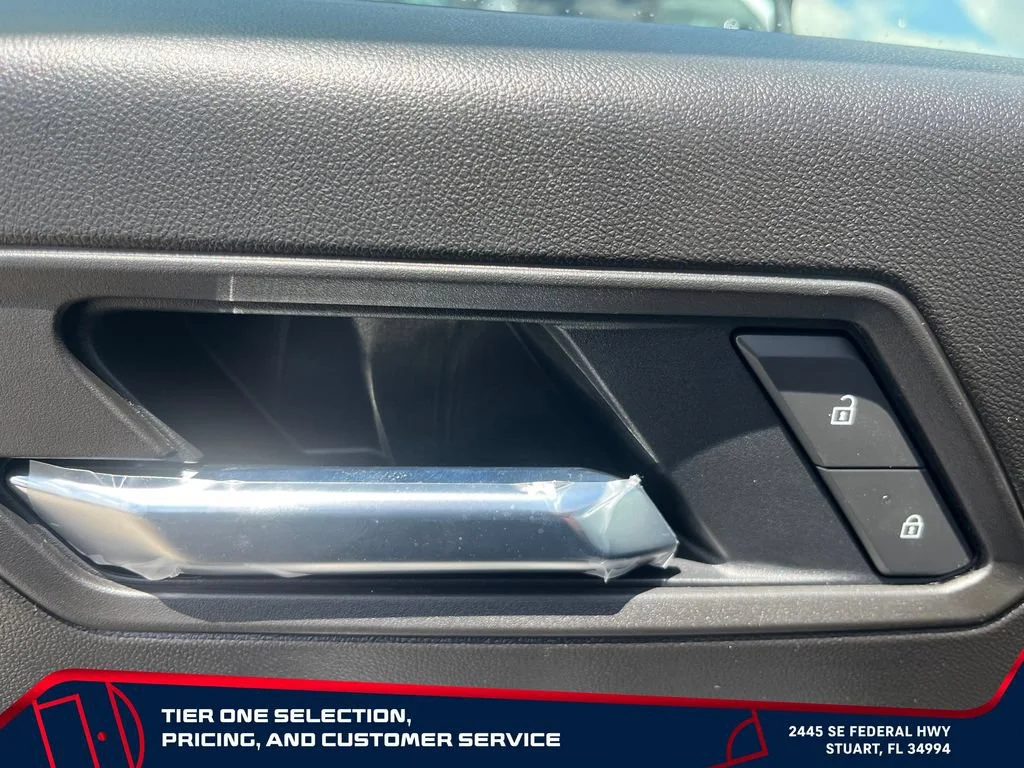 New 2026 Sterling Metallic GMC Elevation image 12