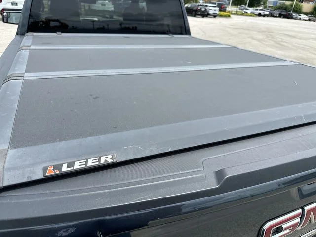 Used 2020 Blue GMC Elevation image 30