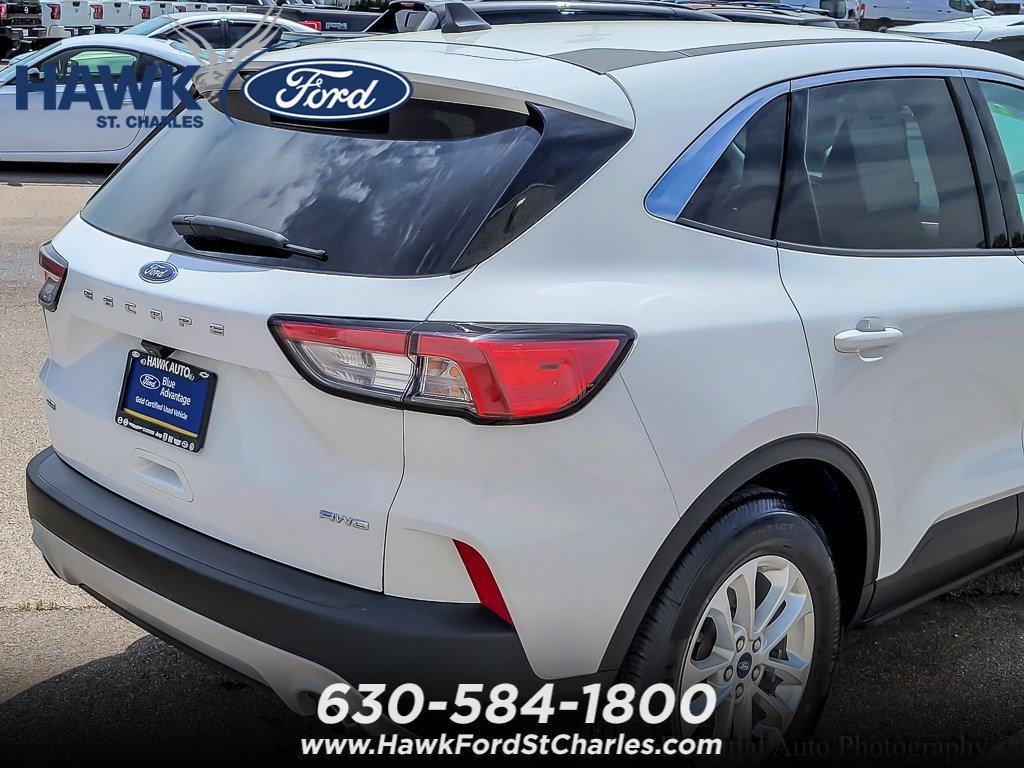 Used 2022 Oxford White Ford SE image 6