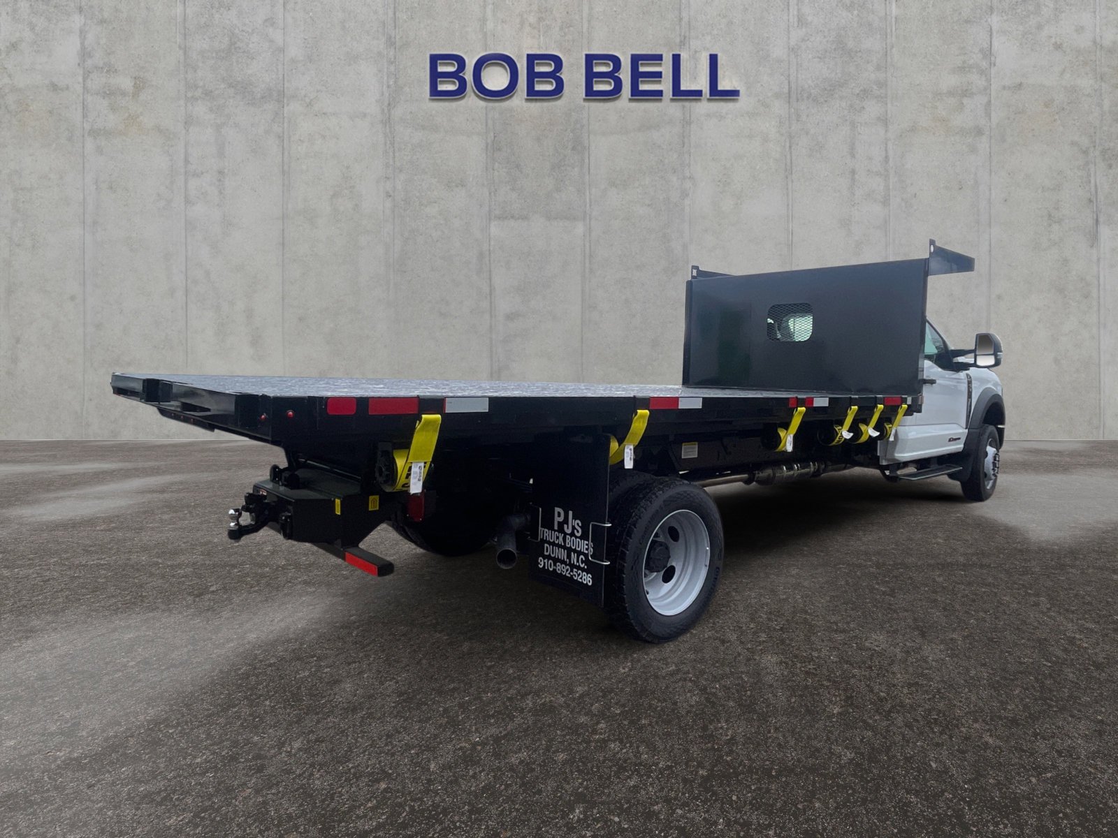 New 2026 Oxford White Ford F-550® XL image 5