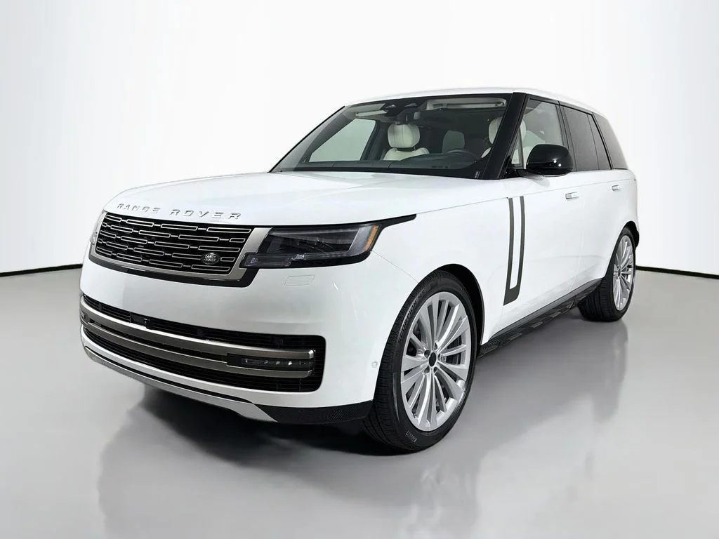 New 2026 Fuji White Land Rover SE image 1