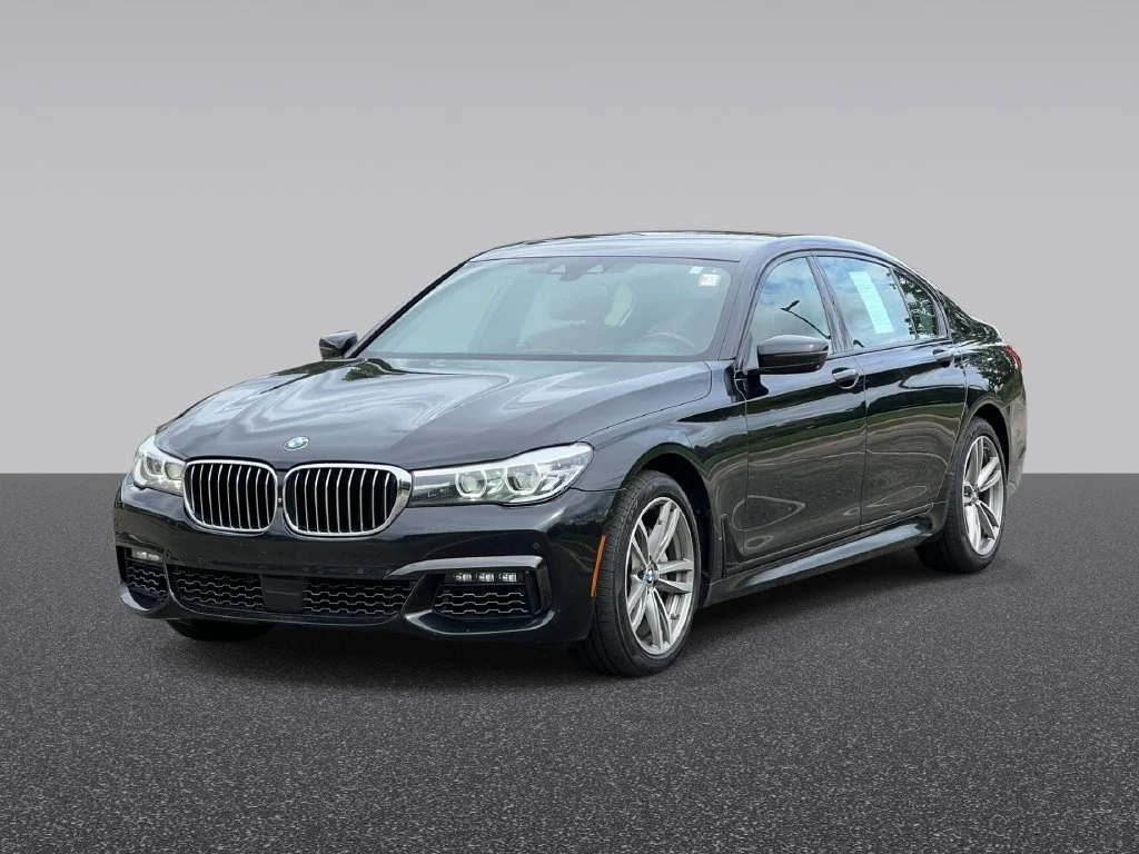 Used 2017 Black BMW 740i xDrive image 2