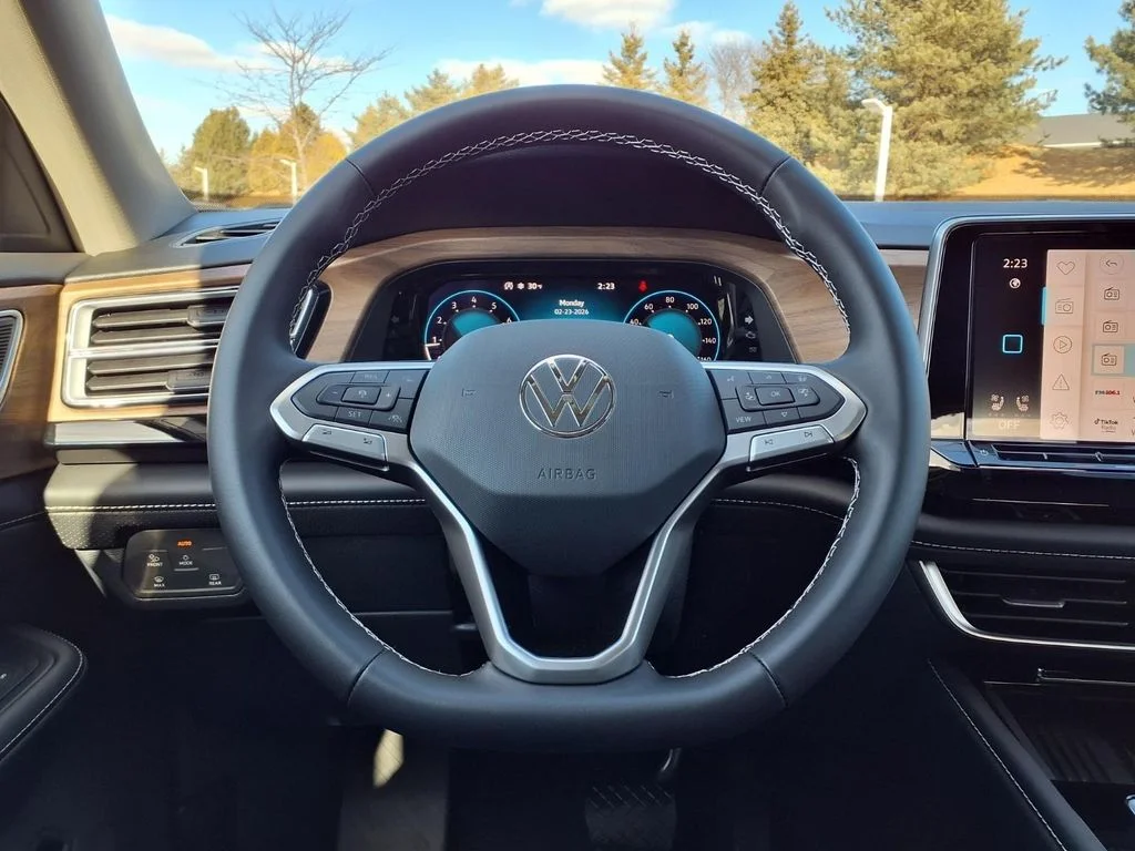 New 2026 Deep Black Pearl Volkswagen 2.0T SE w/Technology image 12