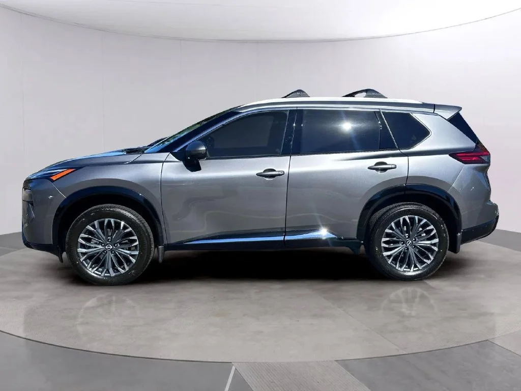 New 2026 Gun Metallic Nissan Platinum image 6