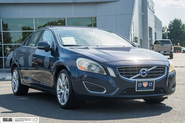 2011 Volvo S60 T6 AWD Auto's photo