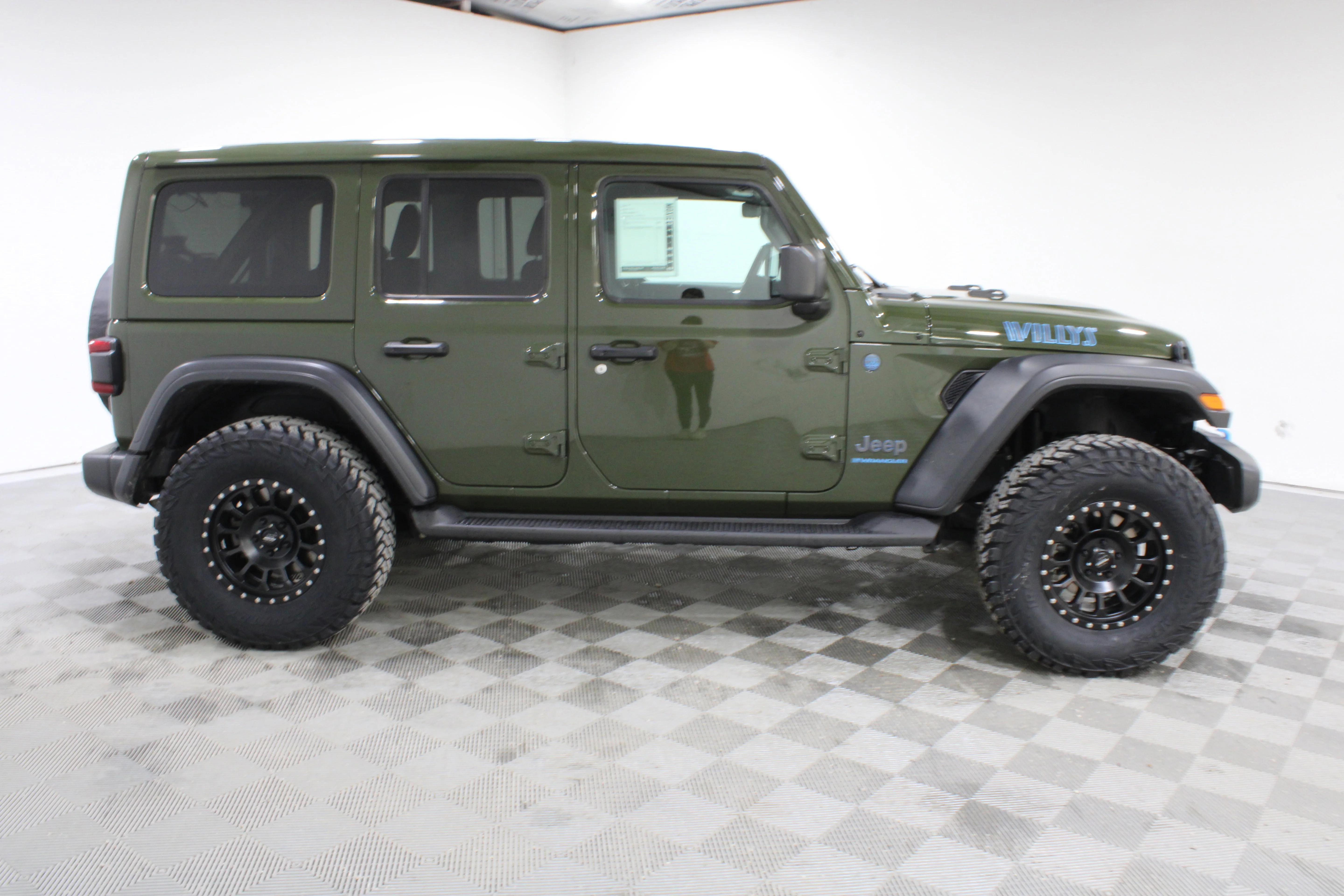2024 Jeep Wrangler 4xe Willys 4XE - Photo 28