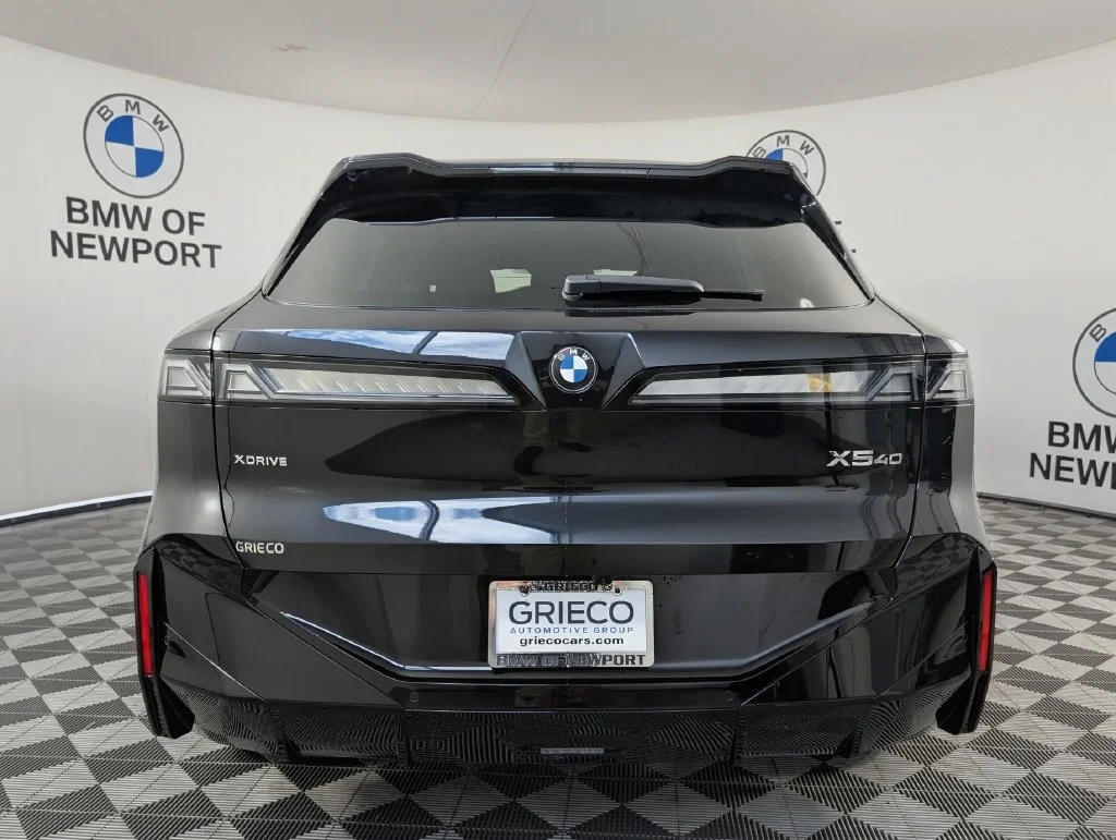 New 2027 Black BMW  image 7