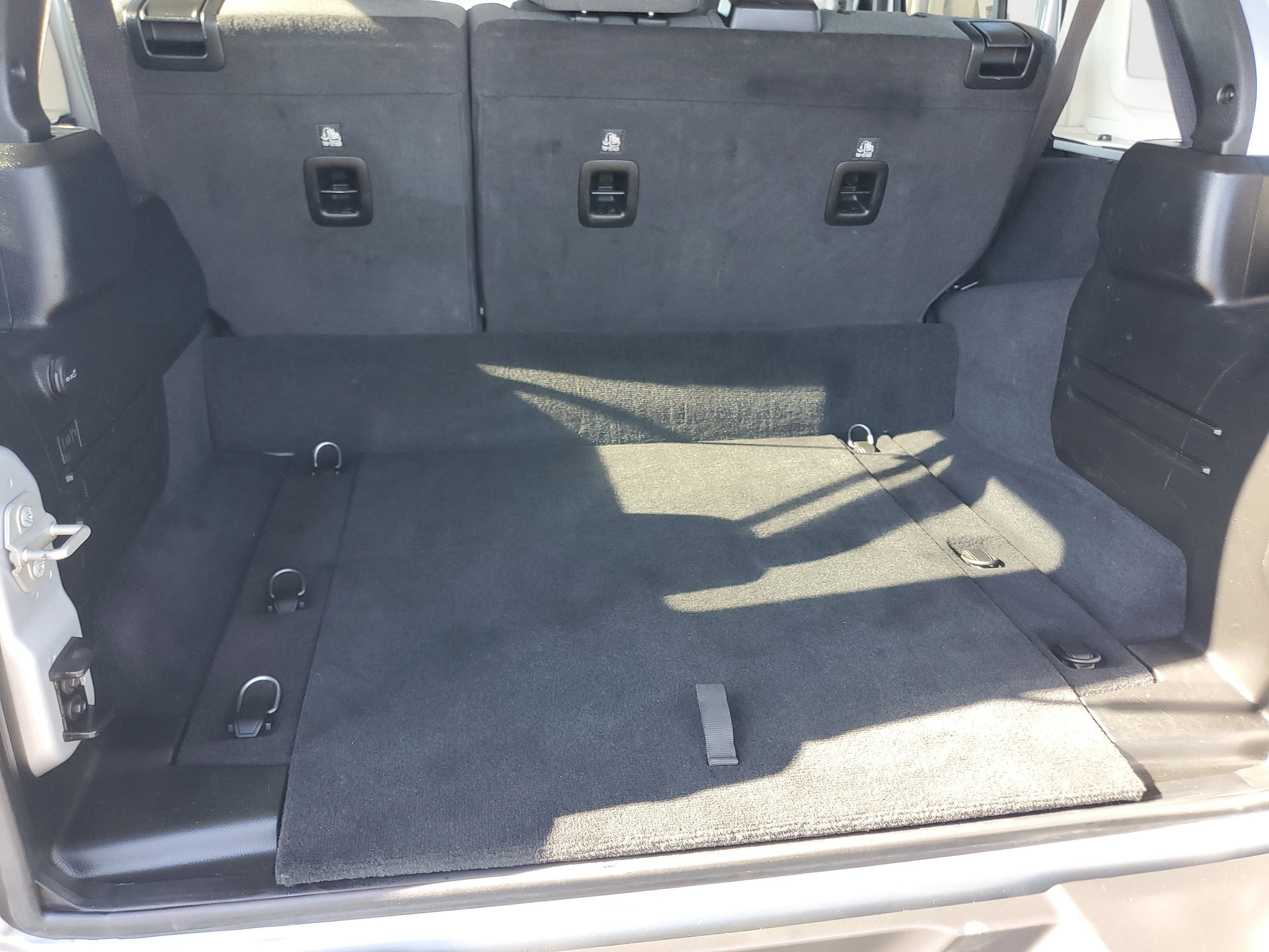 Used 2024 Silver Jeep Sahara 4xe image 25