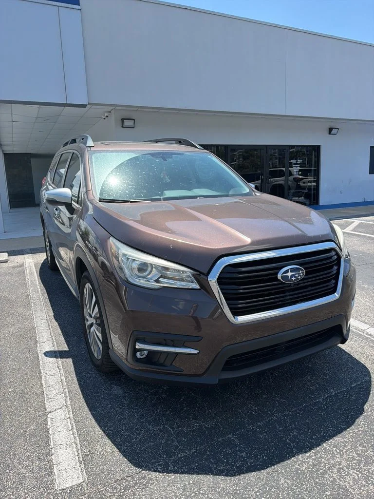 2020 Subaru Ascent Touring's photo