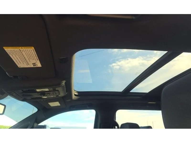 Used 2023 Summit White Chevrolet RST image 11
