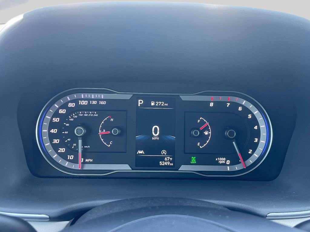 Used 2024 White Hyundai SEL image 25