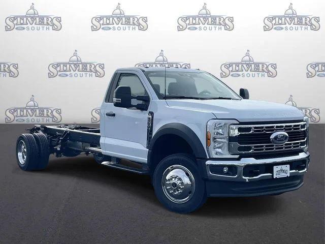2026 Ford F-550 XL Regular Cab 205-In DRW's photo