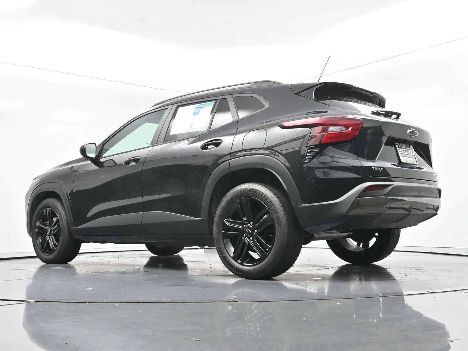 Used 2025 Mosaic Black Metallic Chevrolet ACTIV image 44