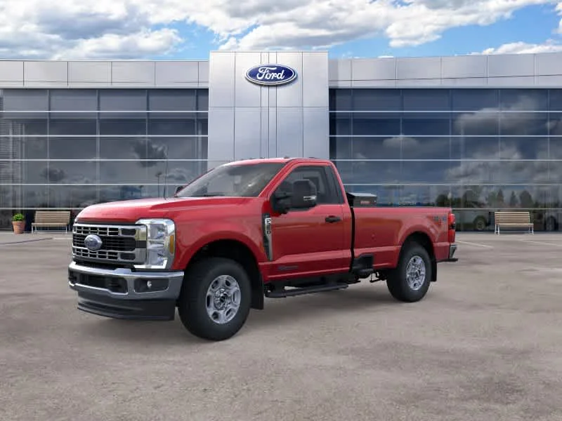New 2026 Ruby Red Metallic Tinted Clearcoat Ford XLT image 2