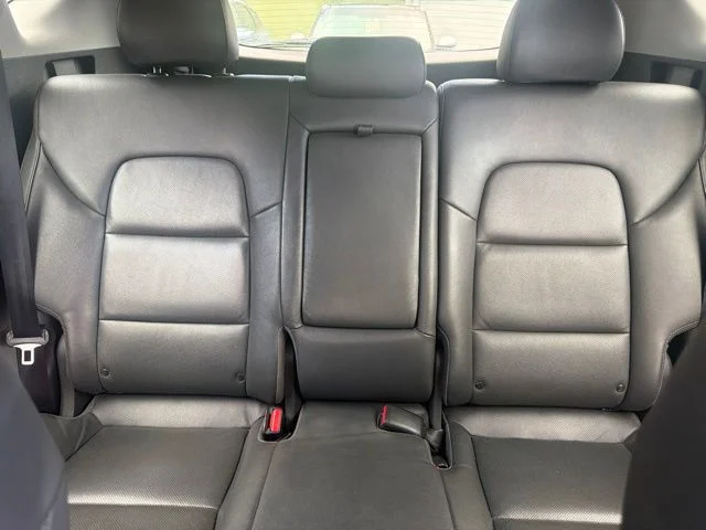 Used 2017 Silver Hyundai Limited image 15