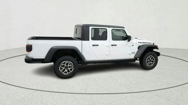New 2026 Bright White Clear-Coat Exterior Paint Jeep Rubicon image 10