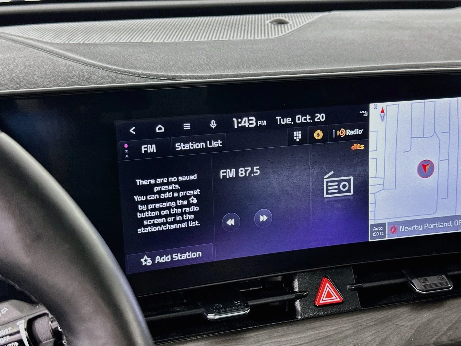 Used 2025 Glacier White Pearl/Ebony Black Roof Kia X-Pro image 15
