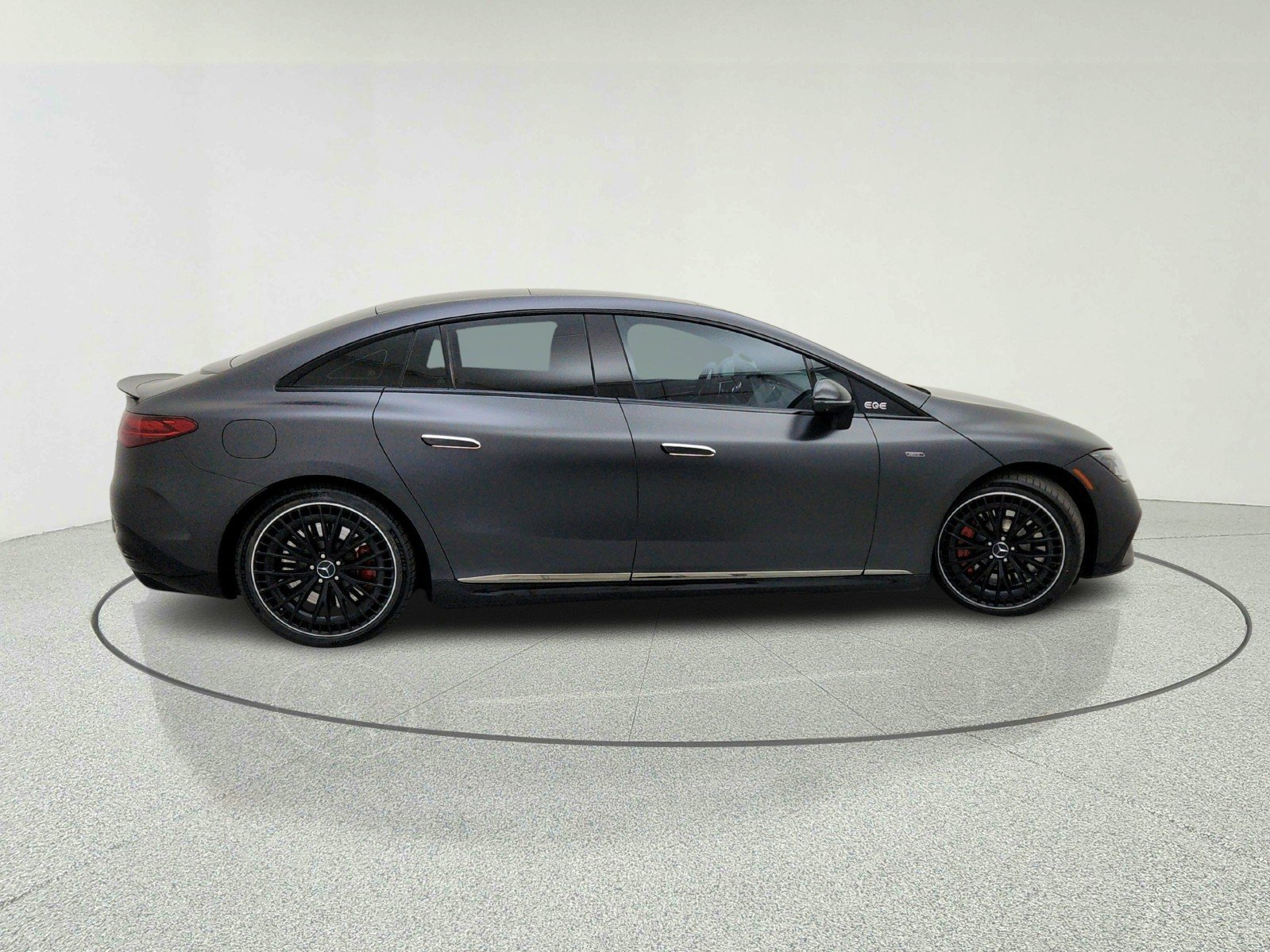 Certified Used 2023 MANUFAKTUR Graphite Grey Magno Mercedes-Benz AMG® EQE image 7
