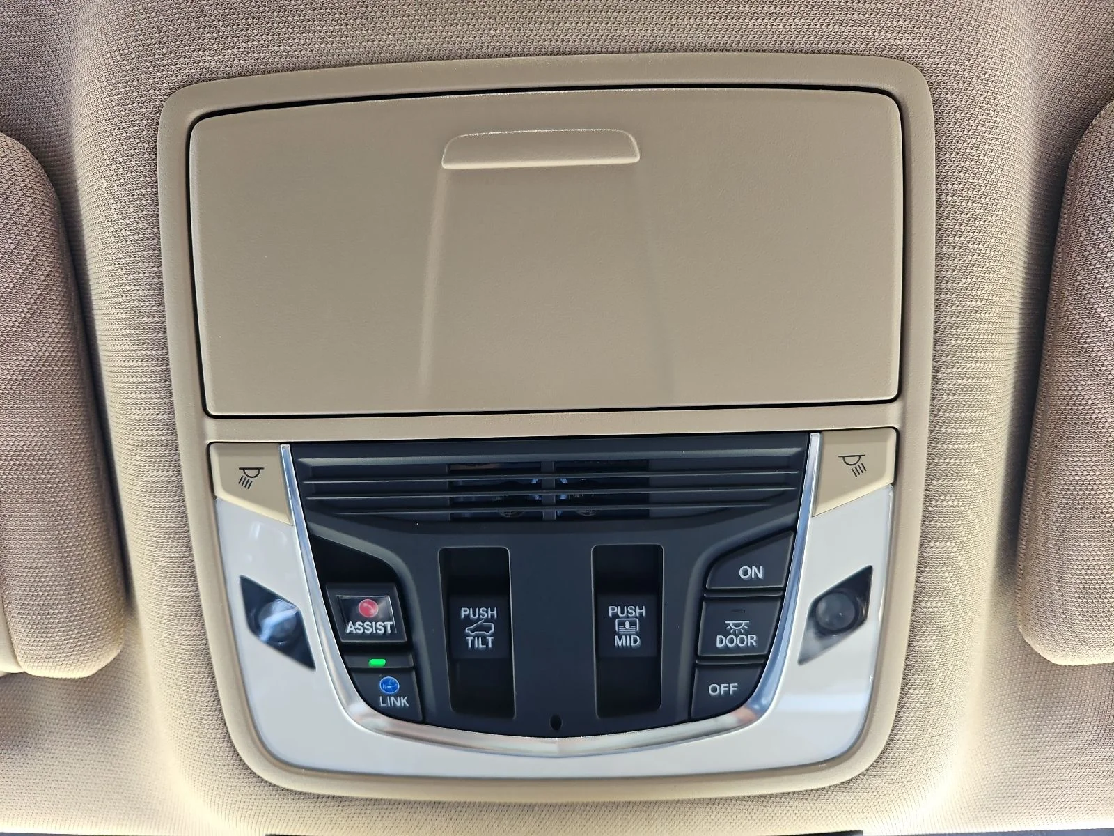 Used 2023  Acura 3.5L image 39