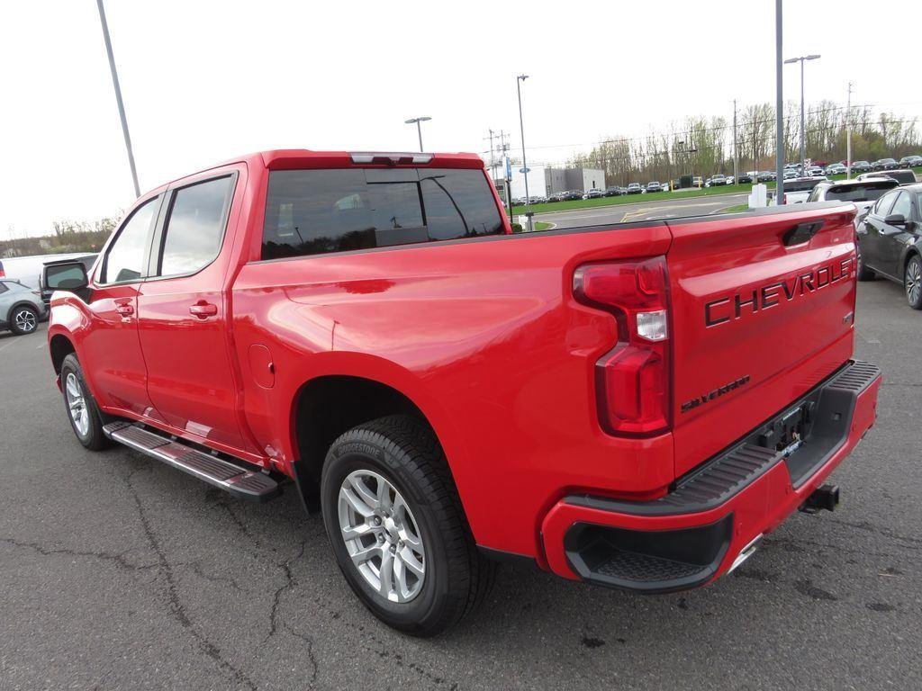 Used 2021 Red Chevrolet RST image 9